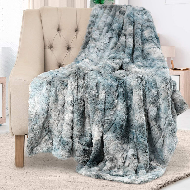 Everlasting Comfort Luxury Faux Fur Throw Blanket