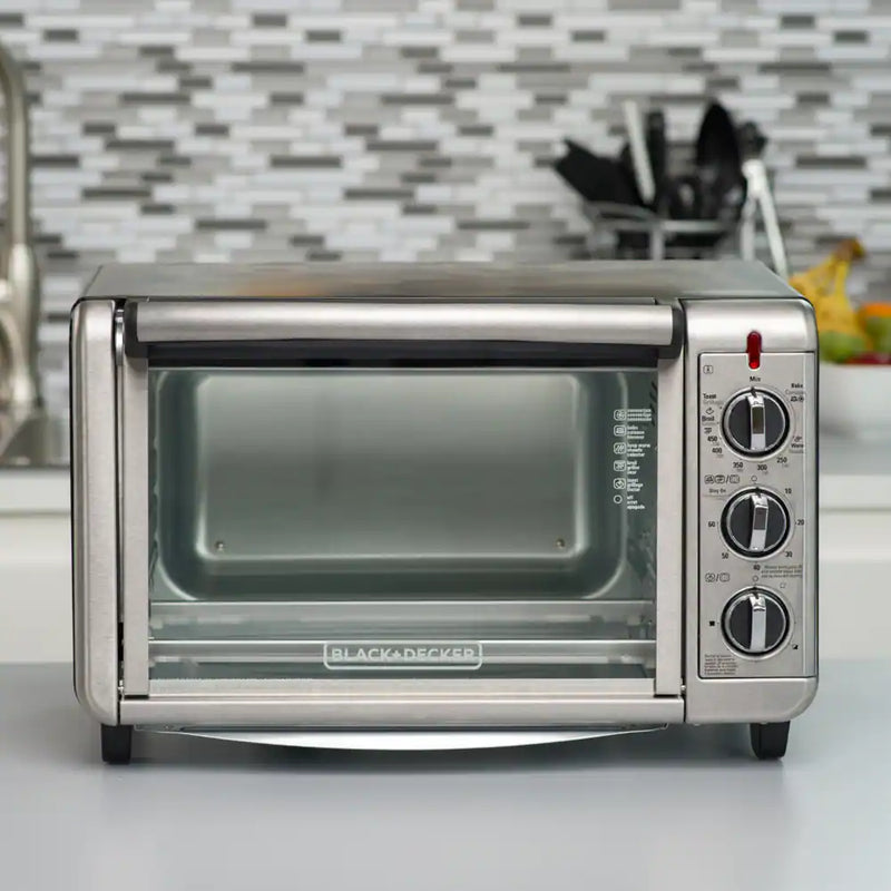 https://canadianhub.ca/cdn/shop/products/black-decker-6-slice-convection-toaster-oven-0f47d08d-f5ee-4e42-98a5-7a285521ae4b_800x.webp?v=1655321236